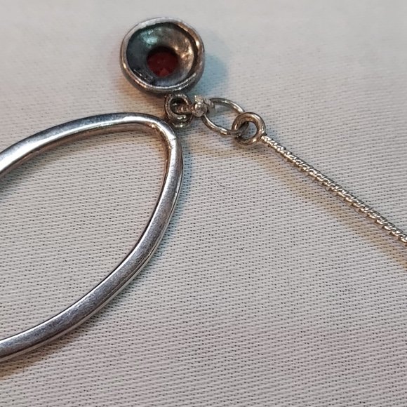 Unusual Sterling link-clasp & round oval bracelet w marcasite red stone charm - Picture 5 of 7